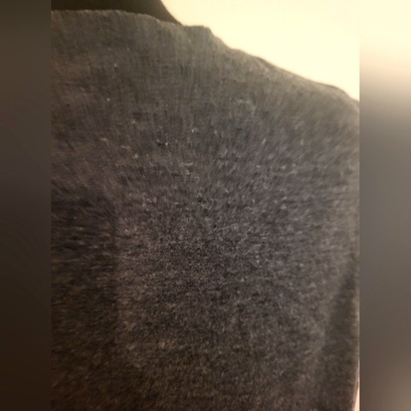 Ladies Gray Sleeveless Muscle Tee with Flamingo Graphic (Size XL)‎ - Picture 10 of 11